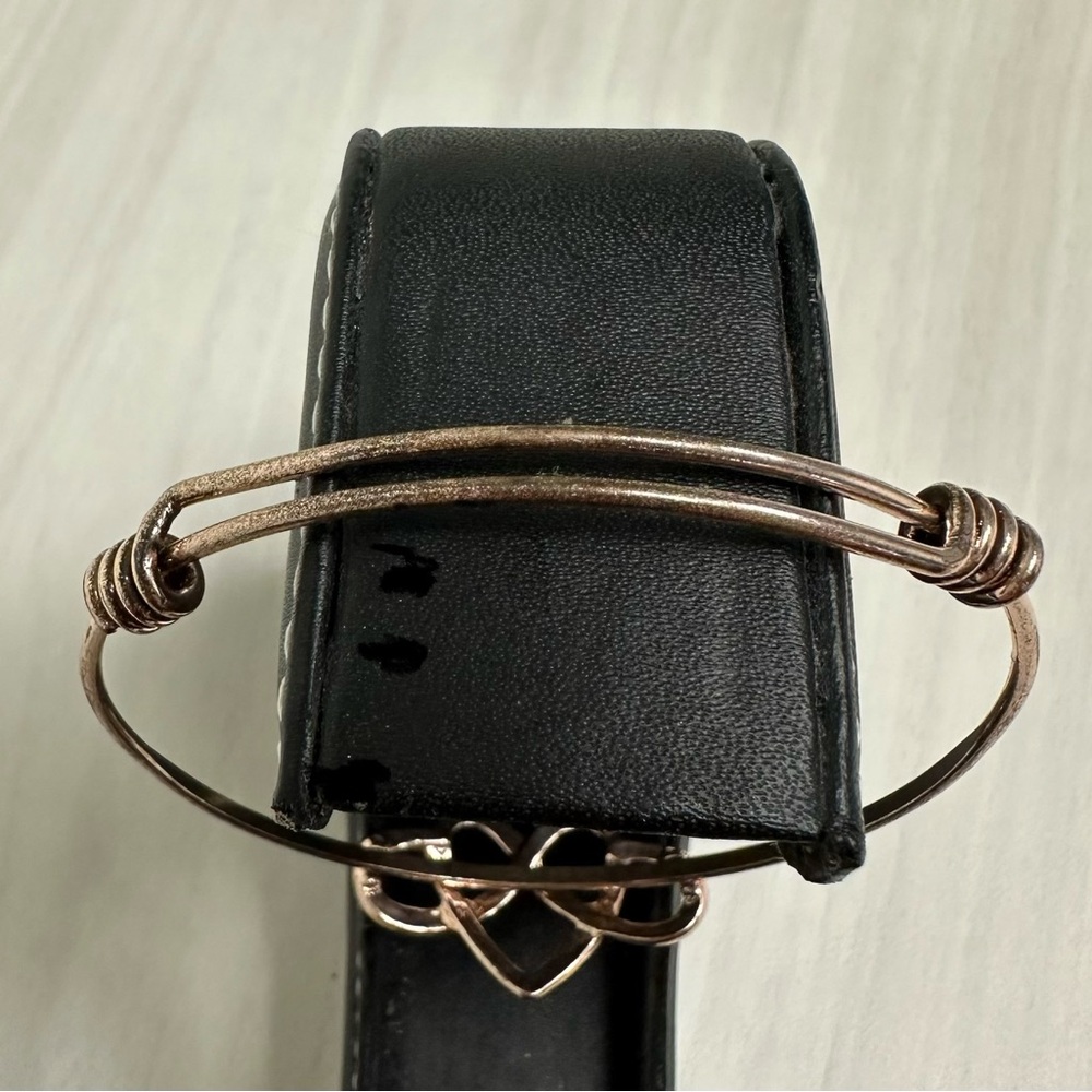 Chic Rose Gold Tone Bracelet Bundle - 7 in total (one being a Chamilia) - Picture 14 of 16